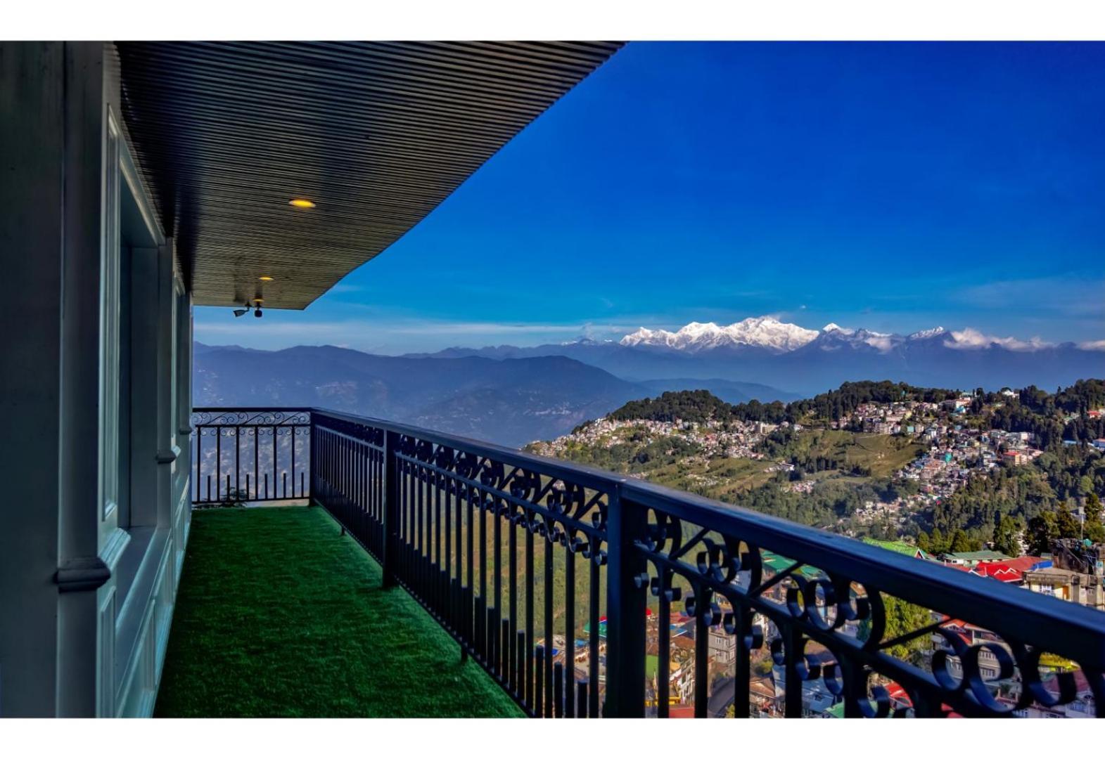 The West Gate Posada By Summit Darjeeling  Exterior foto